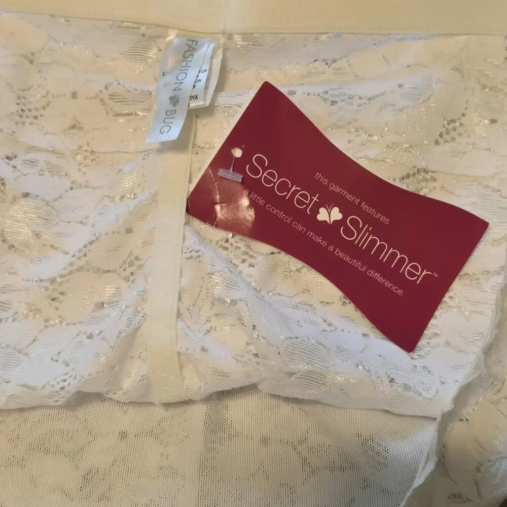 Fashion Bug Secret Slimmer Boyshort Panty Womens Size 3X White Lace